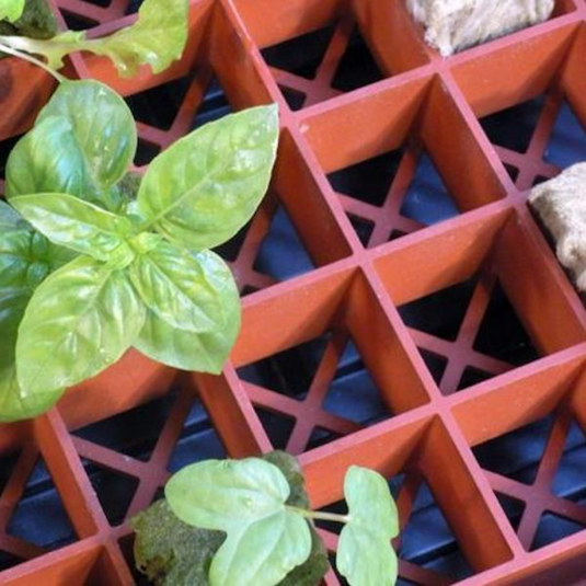Grodan - Gro-Smart Tray Insert - Versatile and Durable for Optimal Plant Starts