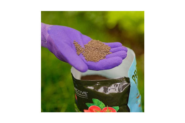 Load image into Gallery viewer, PRO-MIX Organic Tomatoes, Veg & Fruits Mix (1.5kg) - Premium Peat-Based Blend